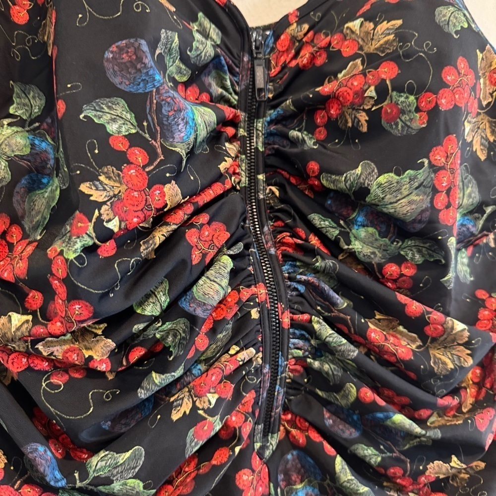 Delimira Zipper Front Ruched One Piece Swimsuit Floral Swimsuit 24 NWT - Picture 2 of 6